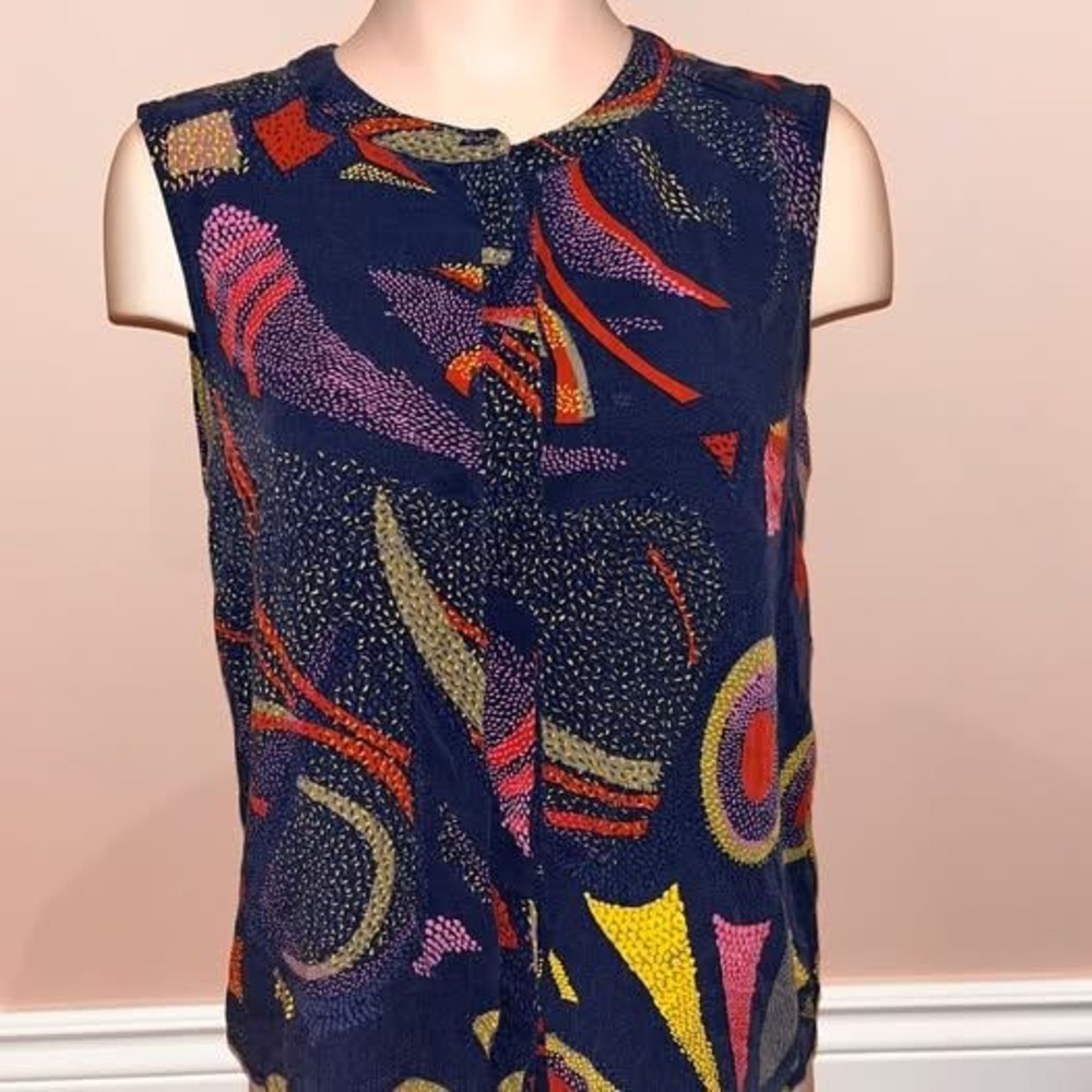 Numph Itachi Blouse Top Iris Navy Blue Abstract Geometric Sleeveless Size 40 - Picture 3 of 6